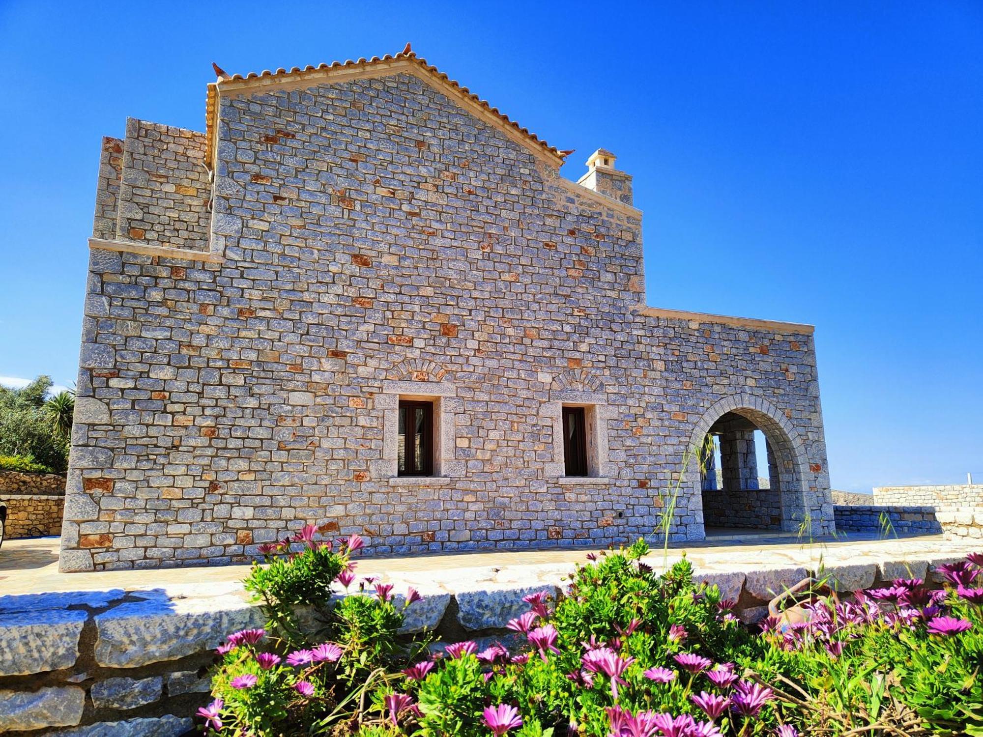 Athevillas Antonis Mina Exterior photo
